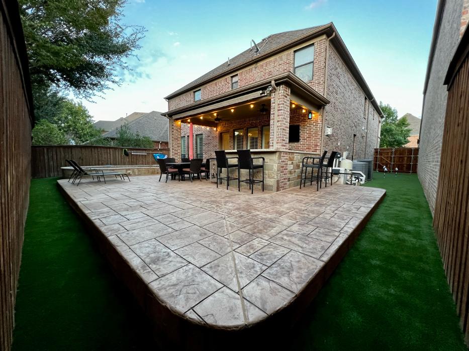 Beautiful Backyard Living Image