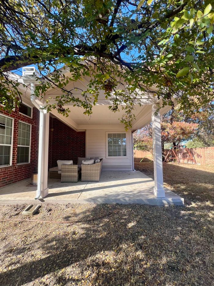 Beautiful Backyard Living Image