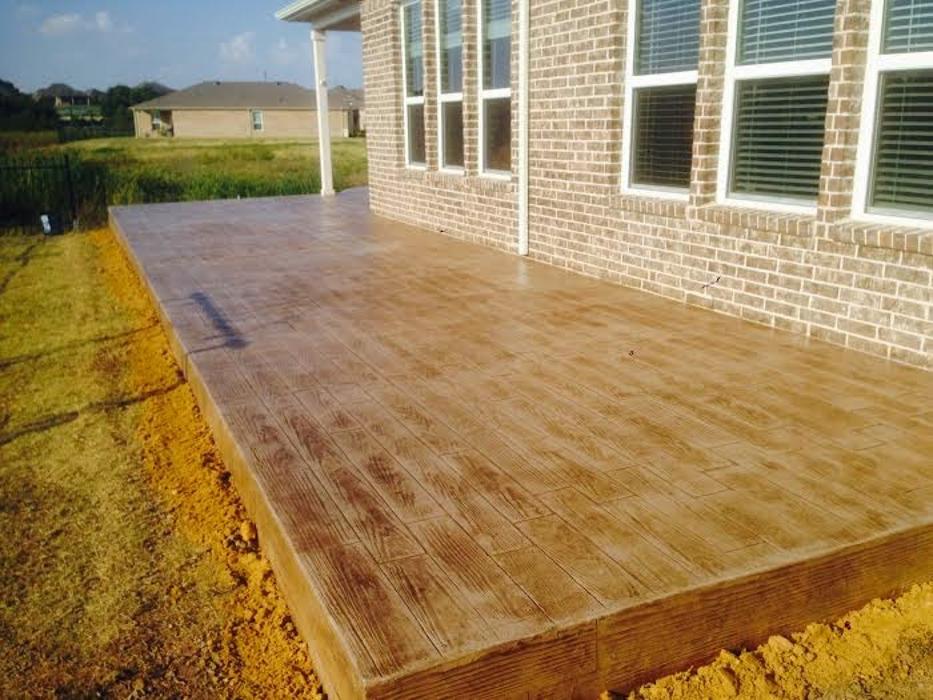 Beautiful Backyard Living Image