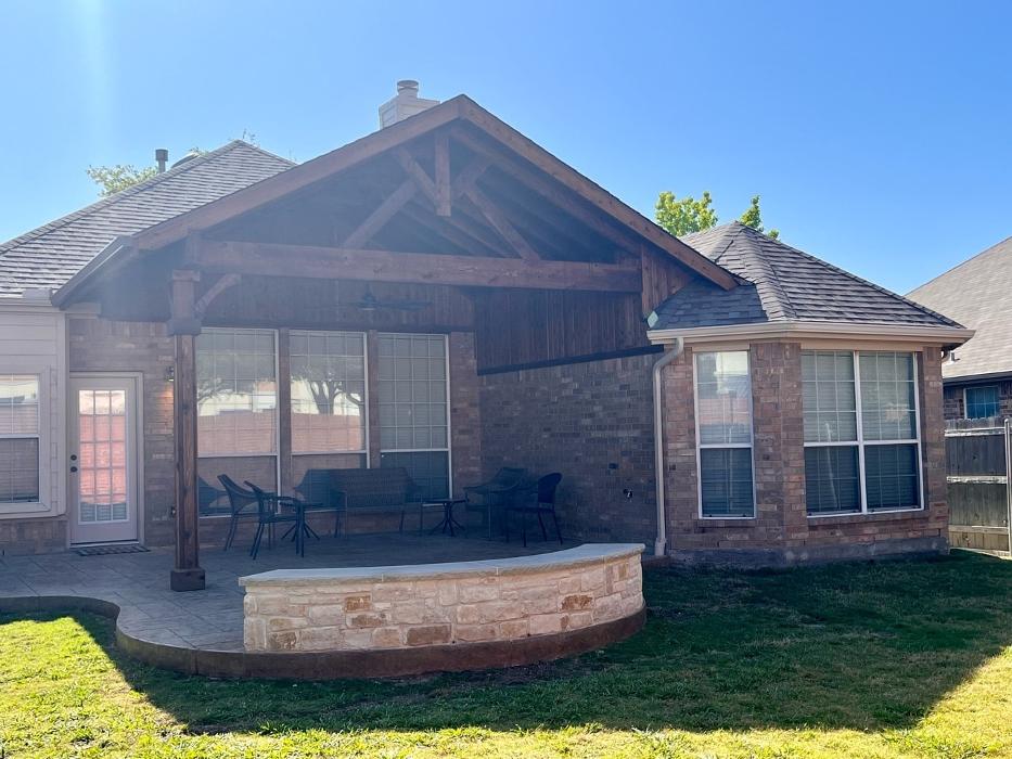 Beautiful Backyard Living Image