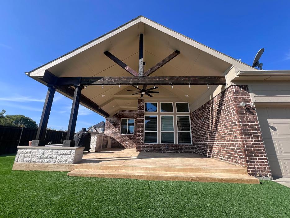 Beautiful Backyard Living Image