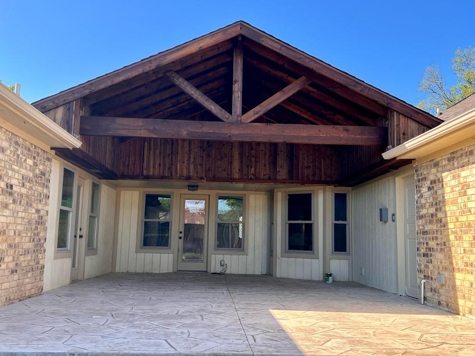 Beautiful Backyard Living Image