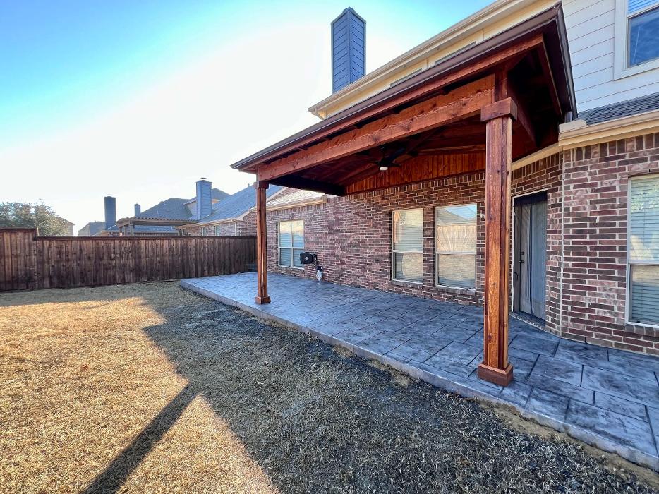 Beautiful Backyard Living Image