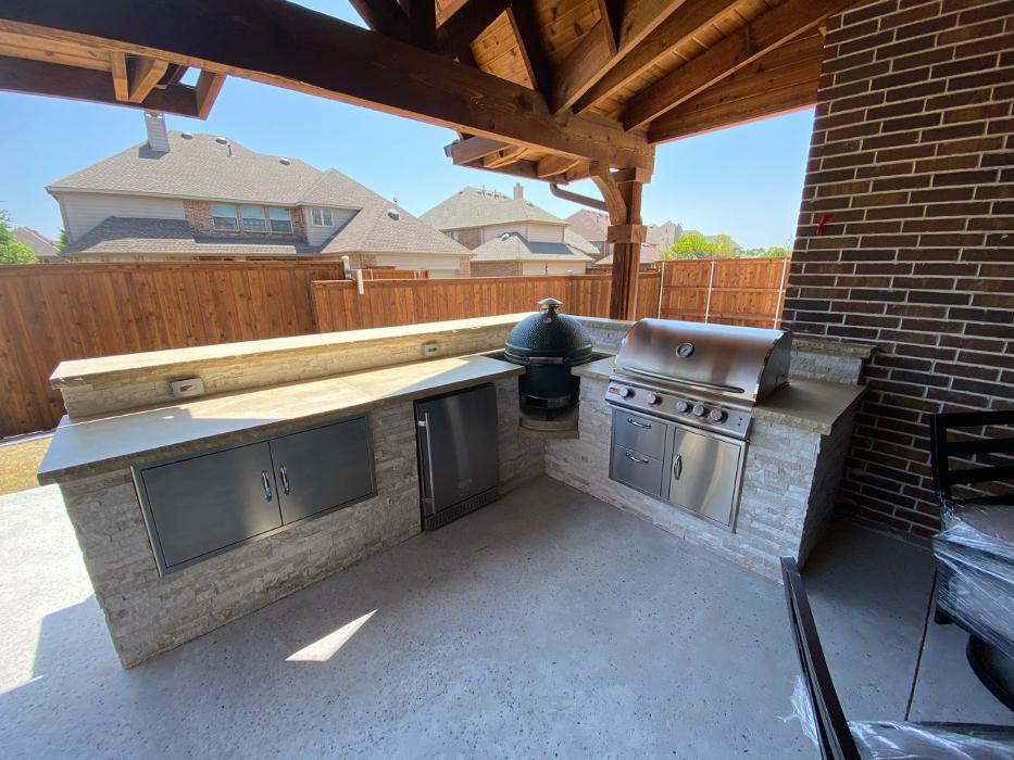 Beautiful Backyard Living Image