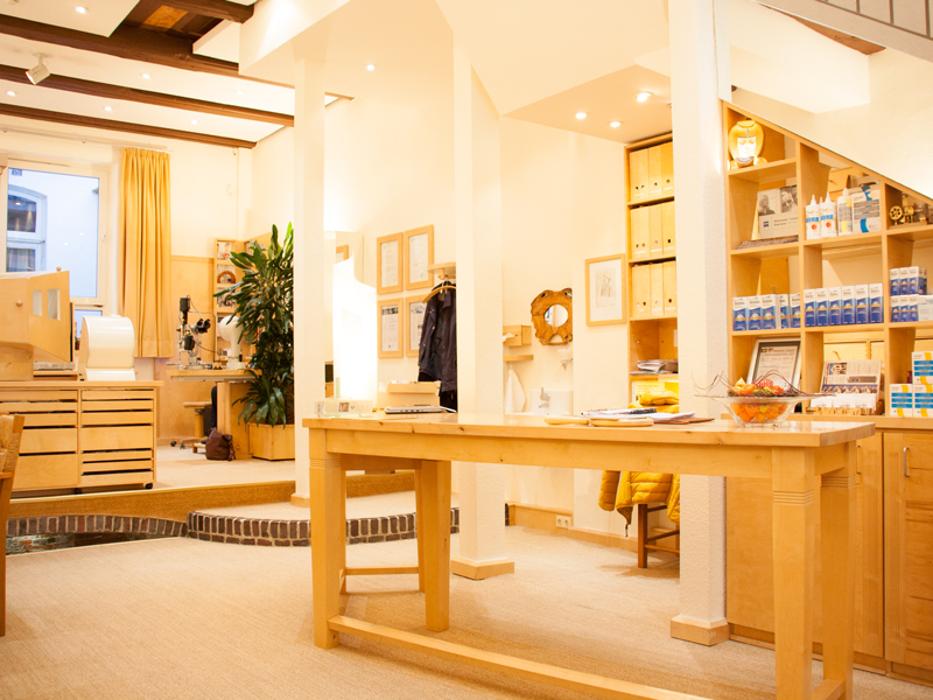 Der Augenoptiker Benjamin Walther - Die Optiklounge GmbH, Mühlenstraße in Leer (Ostfriesland)