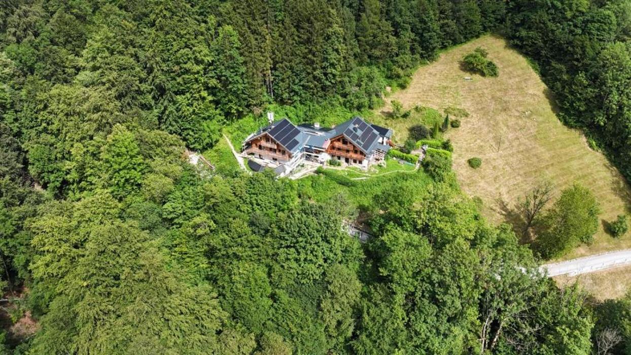 Bergromantik Ferienwohnungen, Neuhäuslweg in Marktschellenberg