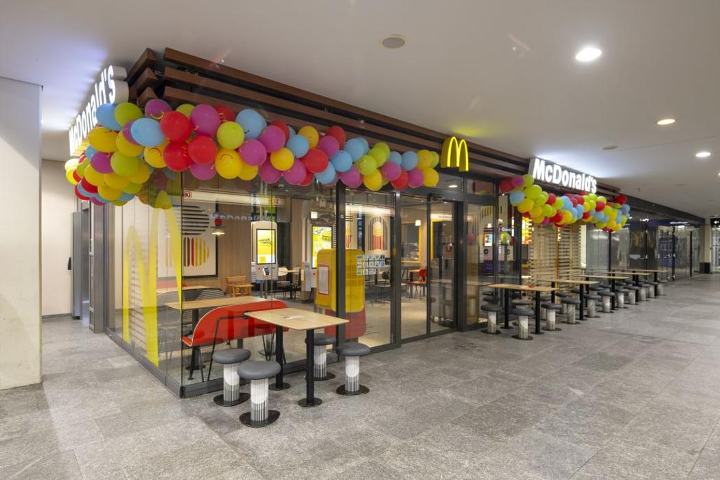 McDonald's, Bahnhofsplatz in Bremen