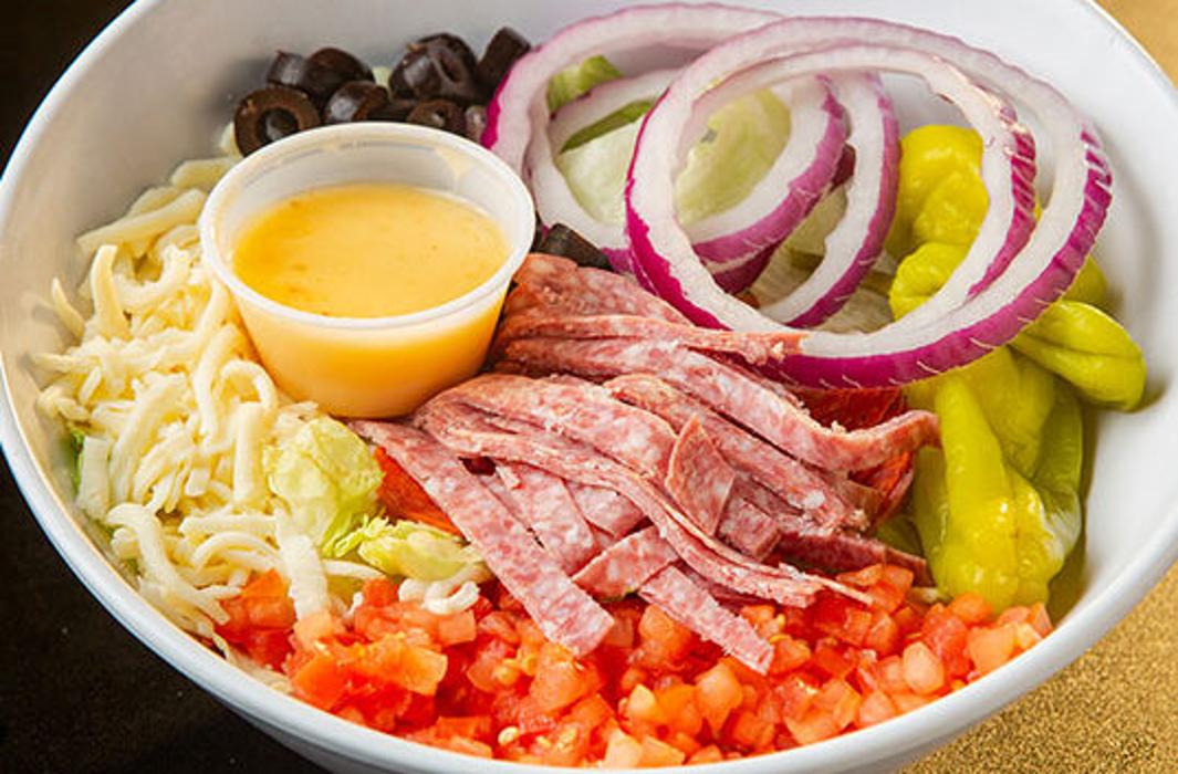 Hotshots Sports Bar & Grill - Decatur, IL