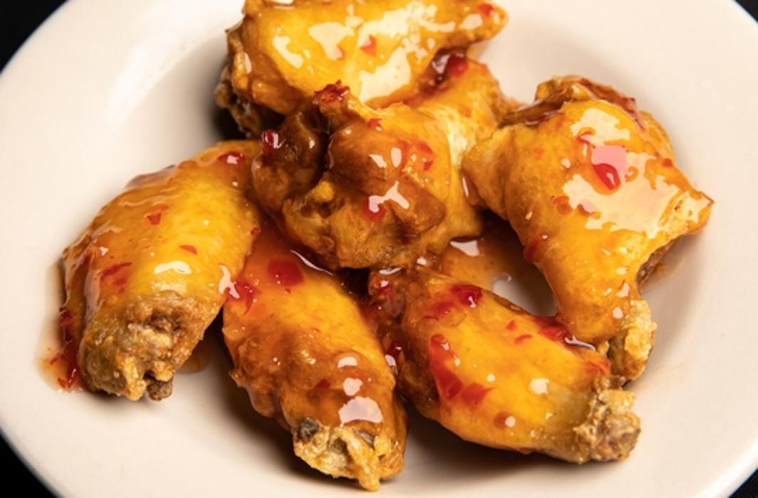 Hotshots Sports Bar & Grill - Decatur, IL