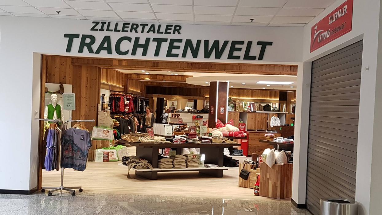 Zillertaler Trachtenwelt Imst, Industriezone in Gemeinde Imst