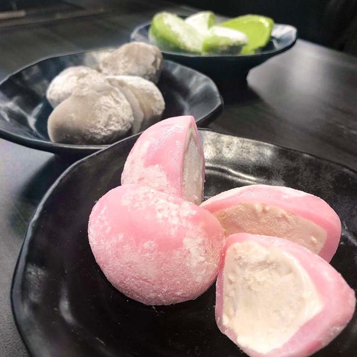 Kura Revolving Sushi Bar Image