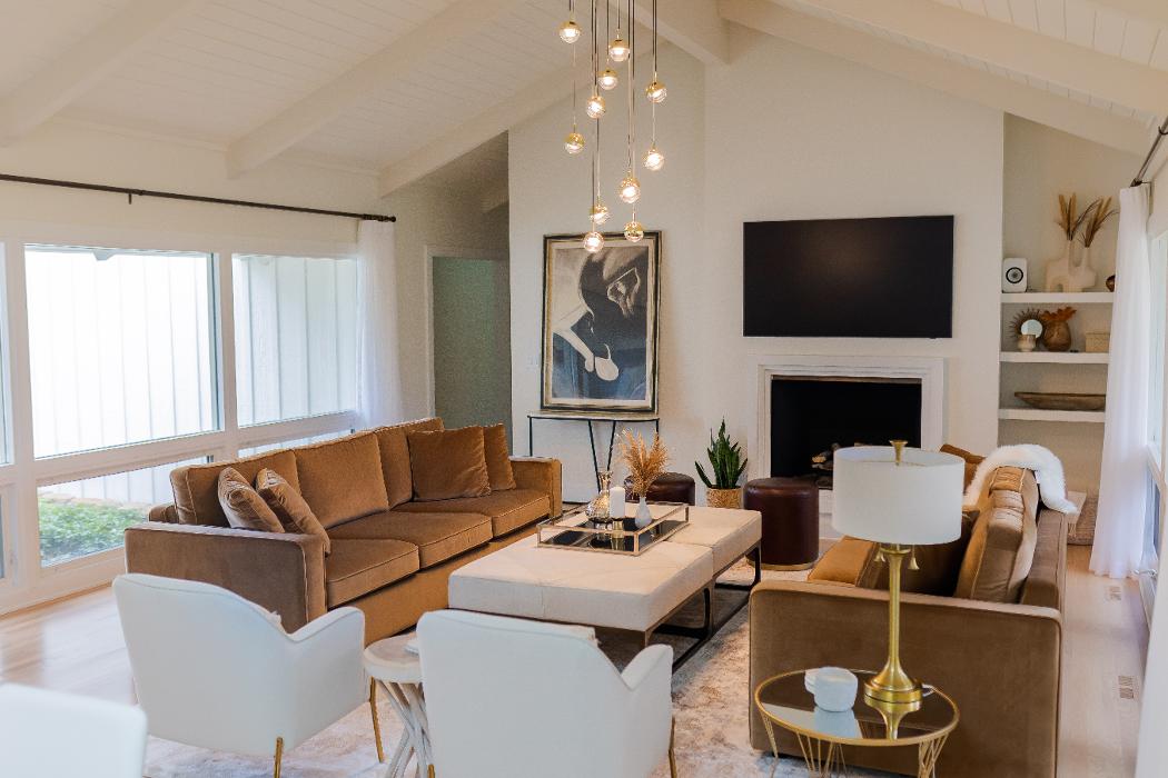 Studio Saint Marie - Lake Geneva, WI