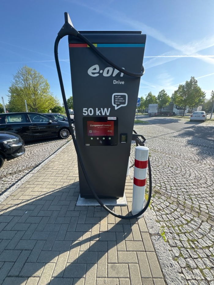 E.ON Drive Public Ladestation, A4 in Wilsdruff