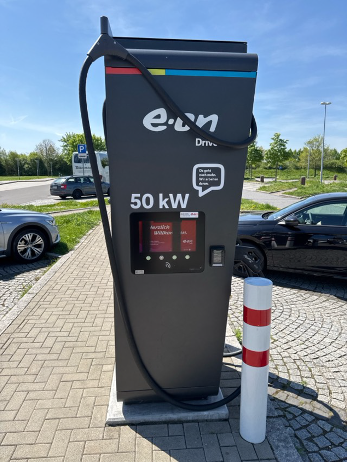 E.ON Drive Charging Station, A4 in Wilsdruff