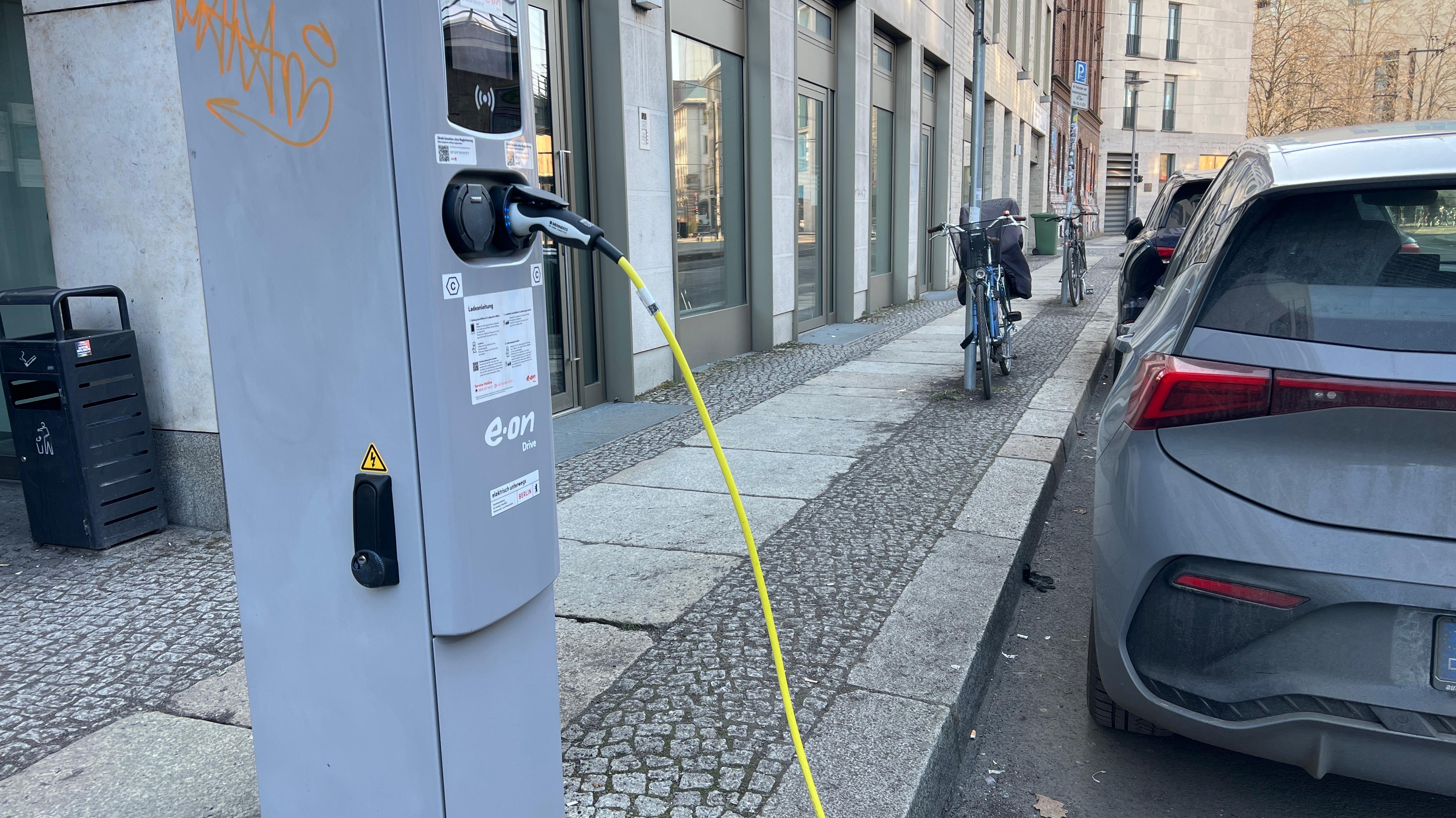 E.ON Drive Charging Station, Georgenstraße in Berlin