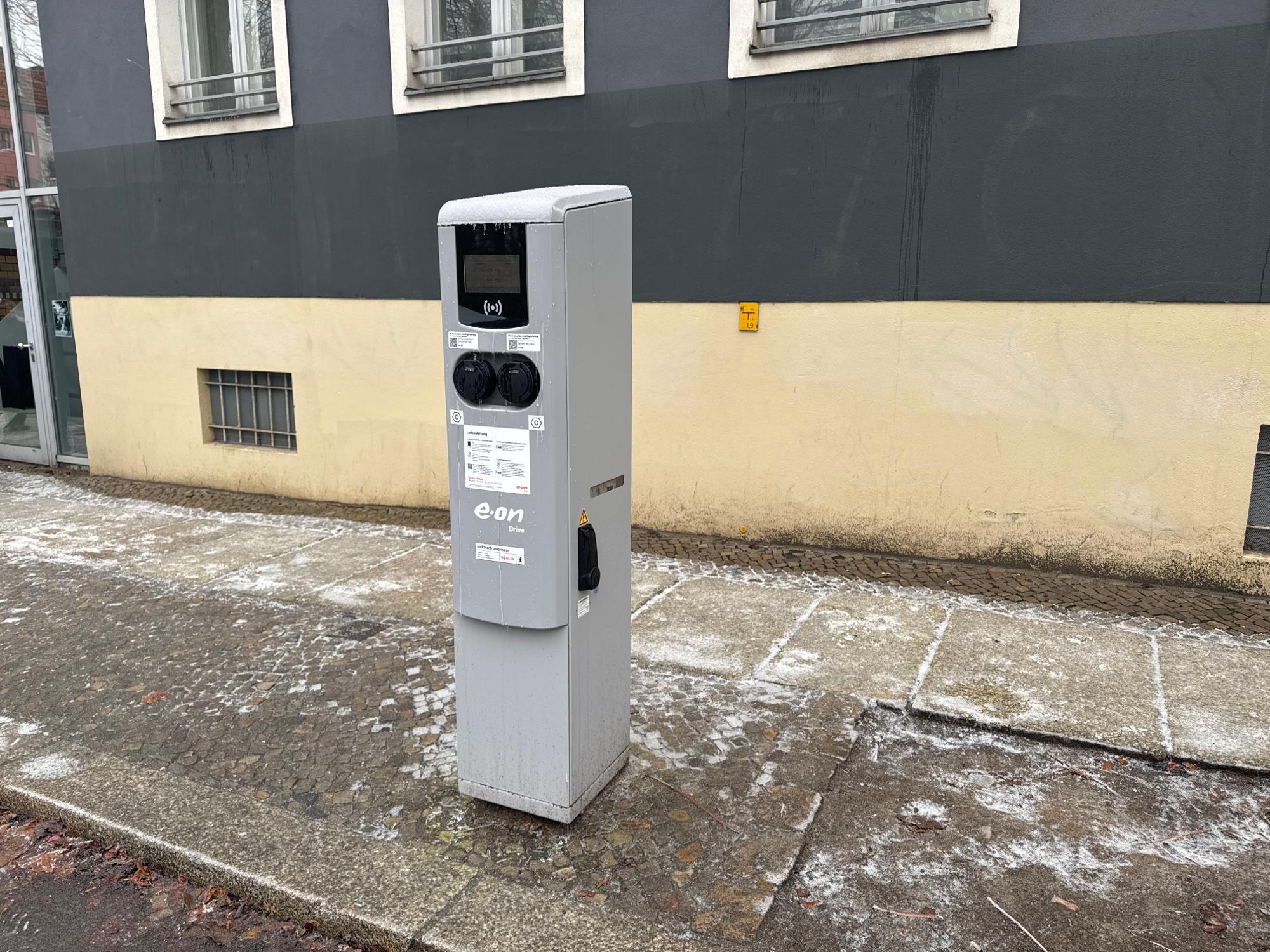 E.ON Drive Public Ladestation, Stadthausstraße in Berlin