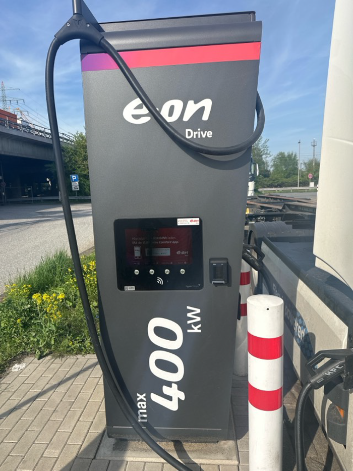 E.ON Drive Charging Station, Altenwerder Hauptdeich in Hamburg
