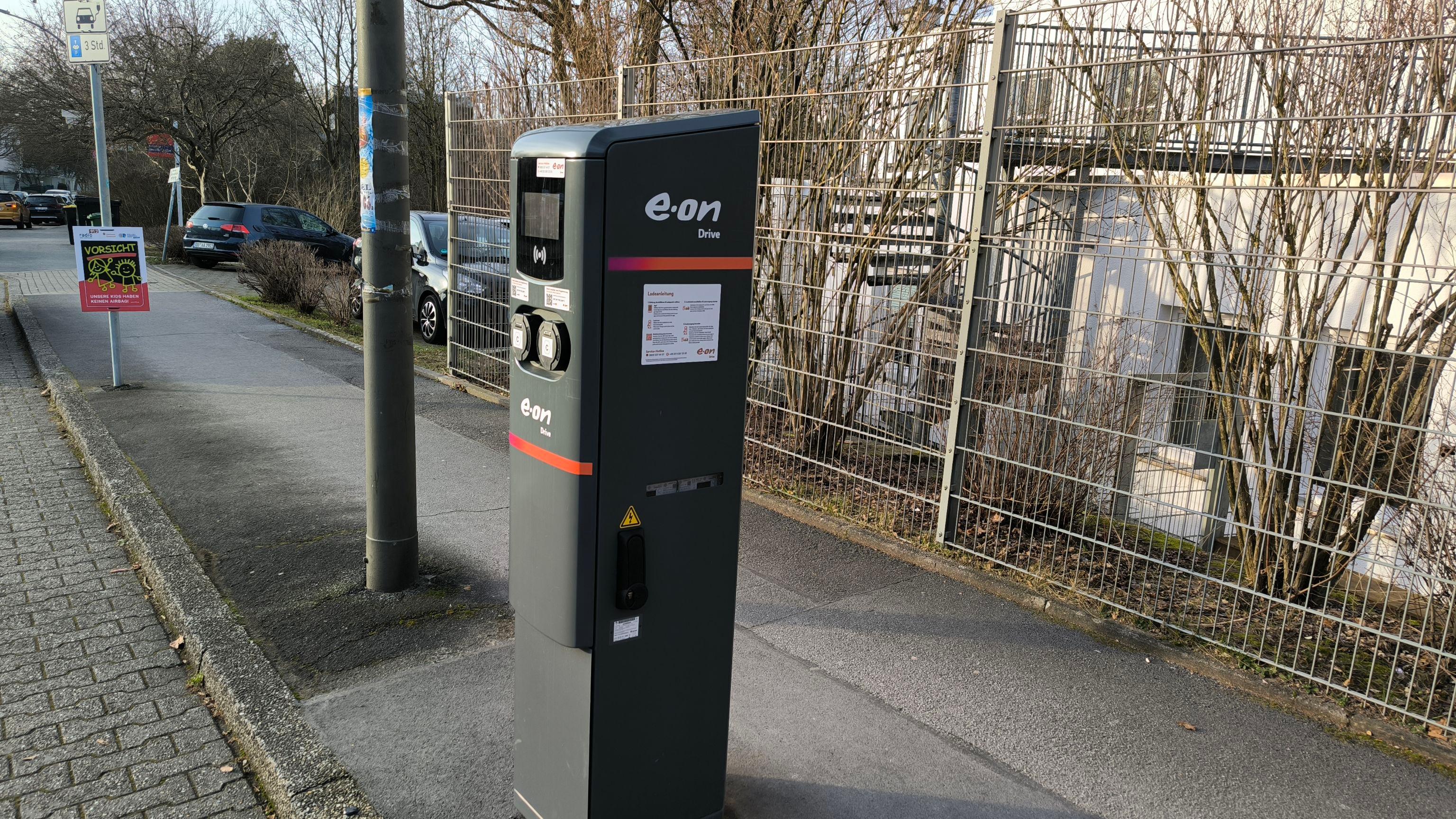 E.ON Drive Charging Station, Friedrich-Henkel-Weg in Dortmund