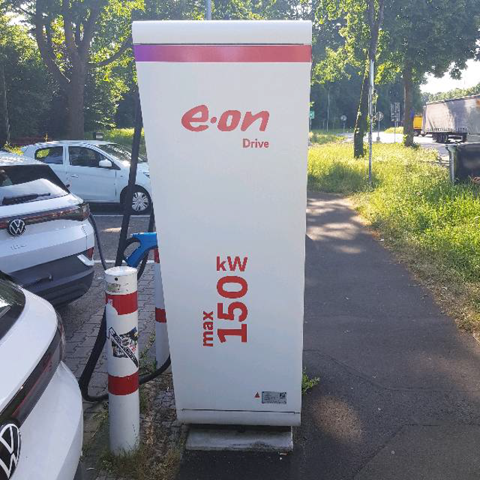 E.ON Drive Charging Station, A3 in Rösrath