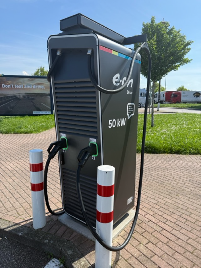 E.ON Drive Charging Station, A5 in Schallstadt