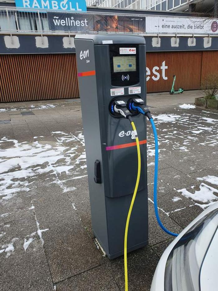 E.ON Drive Public Ladestation, Limbecker Platz in Essen