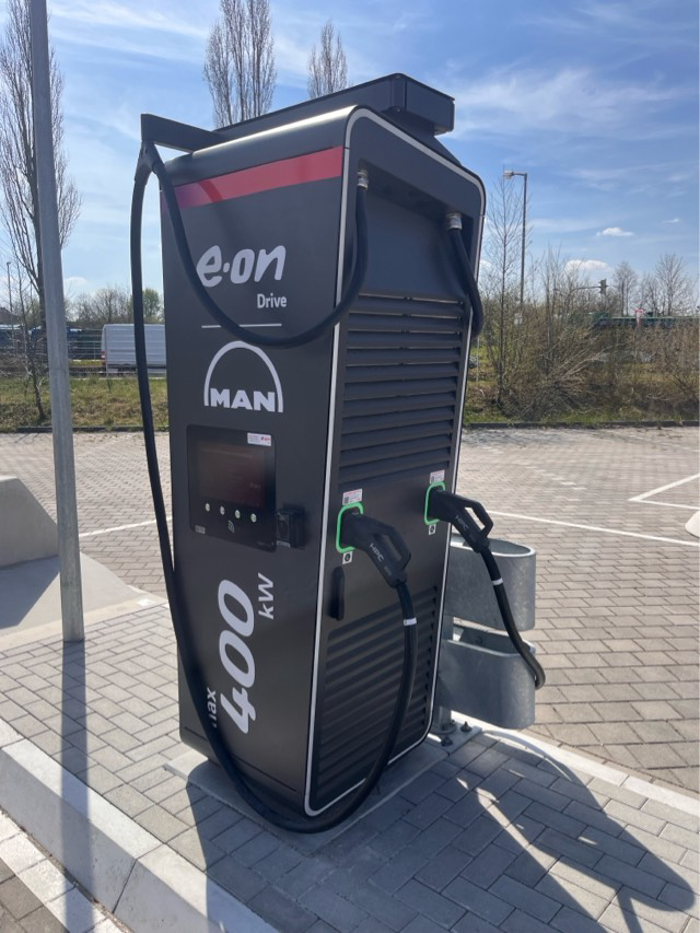 E.ON Drive Charging Station, Dr.-Ernst-Zimmermann-Allee in Karlsfeld (München)