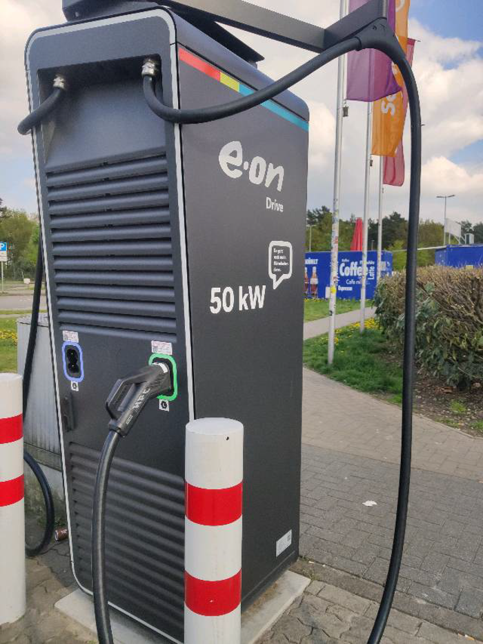 E.ON Drive Charging Station, A1 in Sottrum