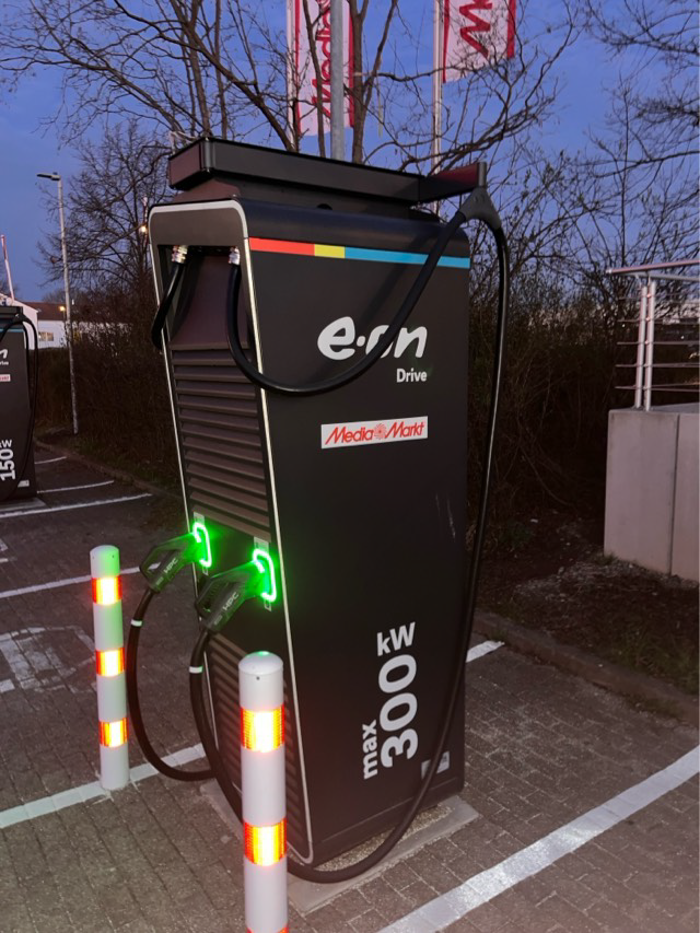 E.ON Drive Public Ladestation, Schönbachstraße in Augsburg