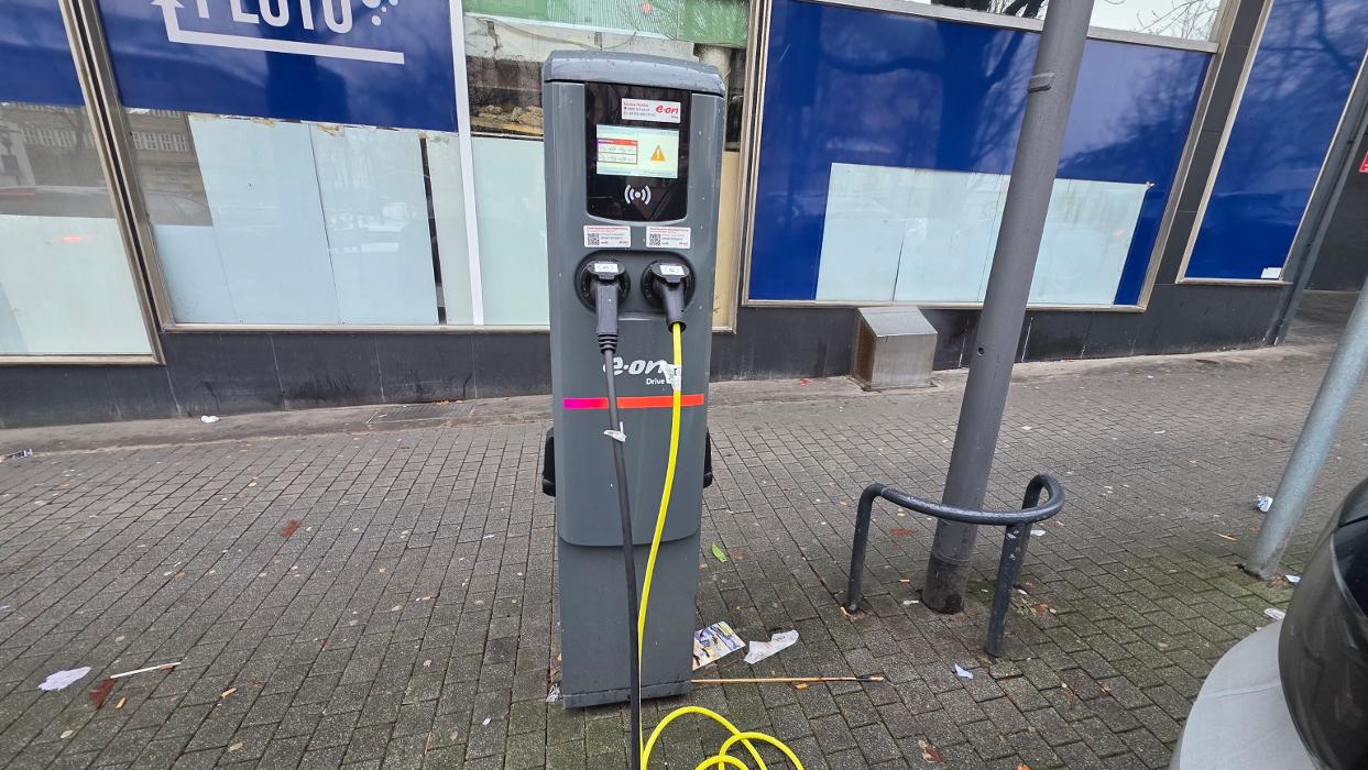E.ON Drive Public Ladestation, Pferdemarkt in Essen