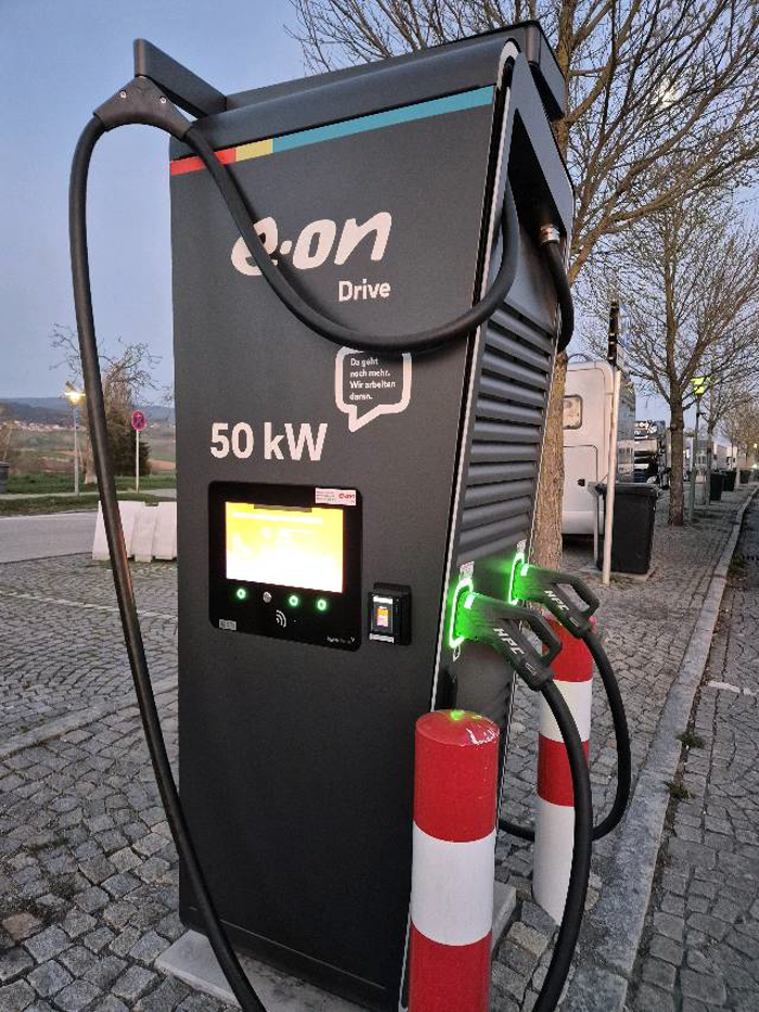 E.ON Drive Charging Station, A3 in Hunderdorf