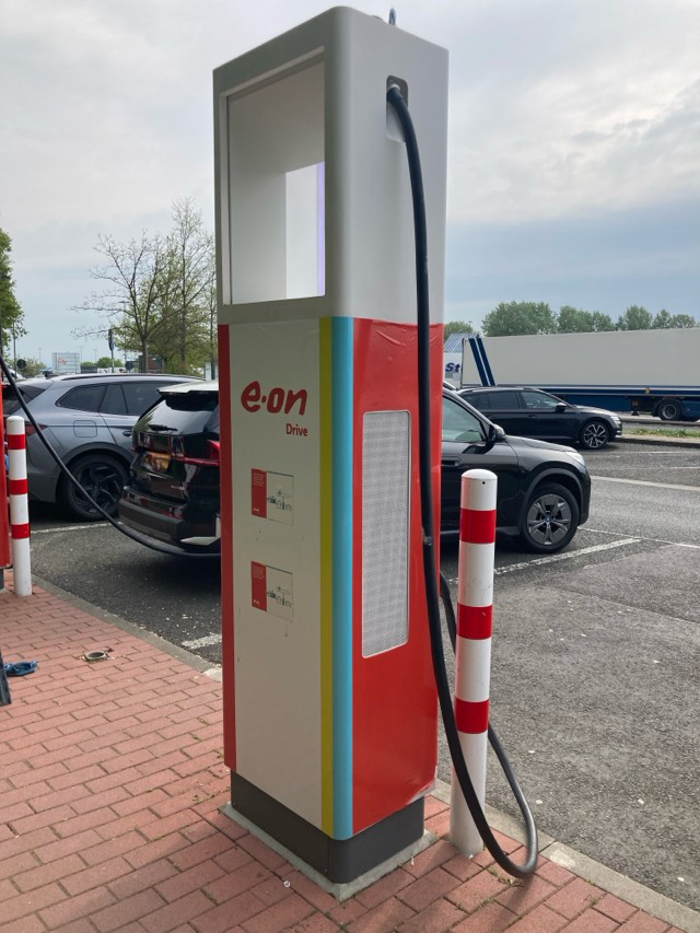 E.ON Drive Charging Station, A3 in Wiesbaden