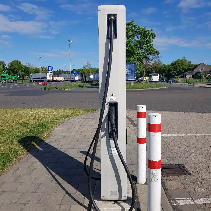E.ON Drive Charging Station, A61 in Stromberg