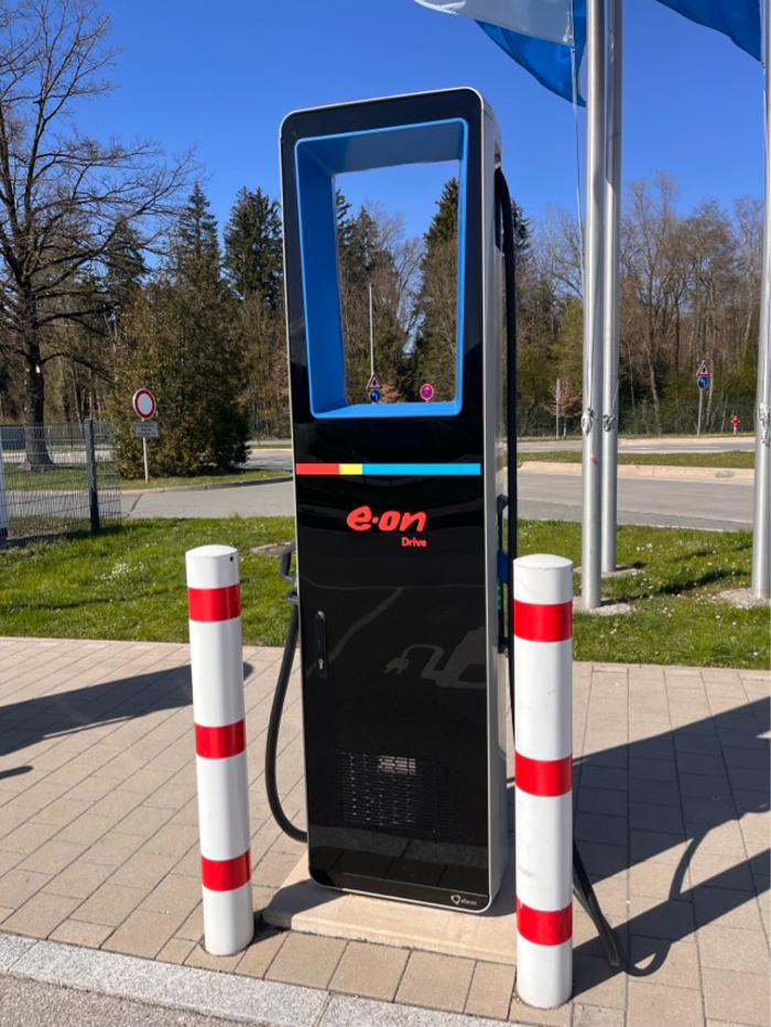 E.ON Drive Charging Station, A8 in Rohrdorf