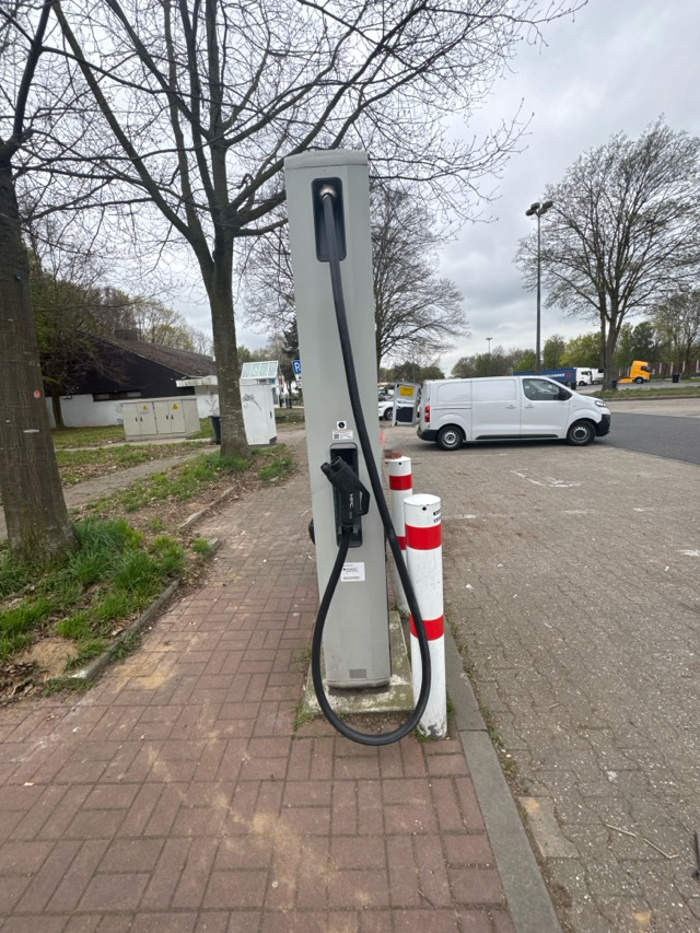 E.ON Drive Charging Station, A46 in Grevenbroich