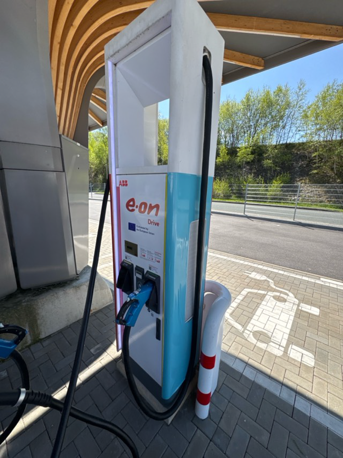 E.ON Drive Charging Station, A9 in Berg
