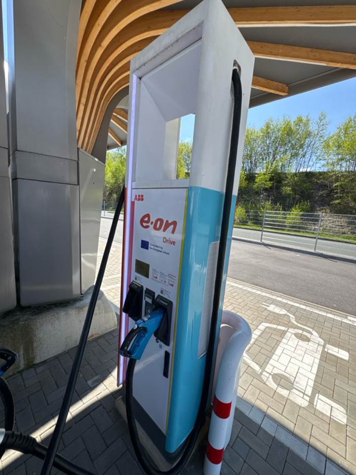 E.ON Drive Charging Station, A9 in Berg