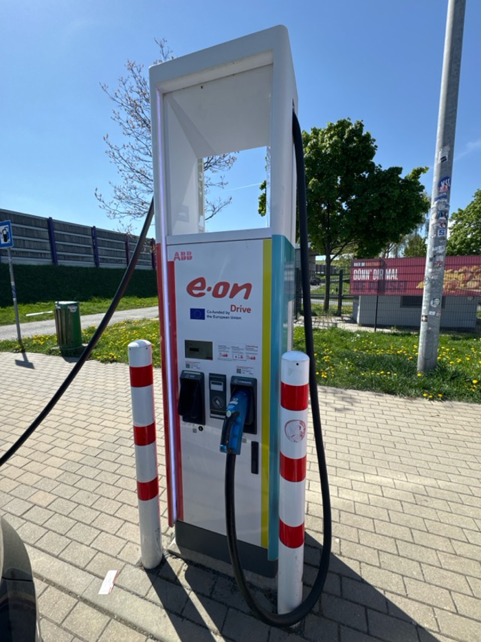 E.ON Drive Charging Station, A9 in Berg