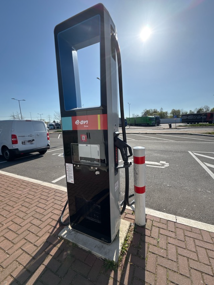 E.ON Drive Charging Station, A57 in Dormagen