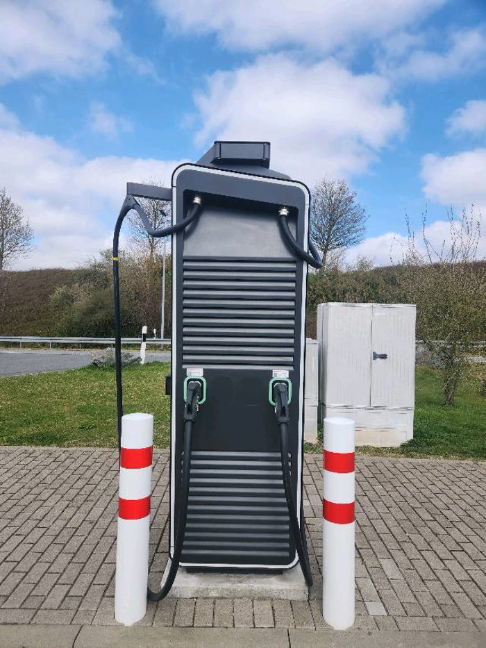 E.ON Drive Charging Station, A38 in Kirchworbis