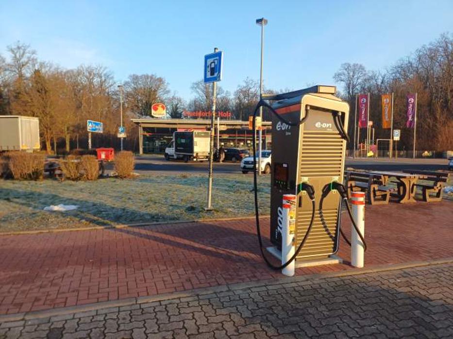 E.ON Drive Charging Station, A2 in Wendeburg