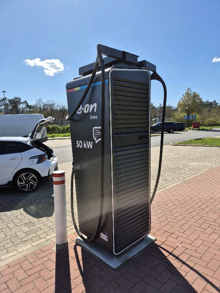 E.ON Drive Charging Station, A2 in Wendeburg