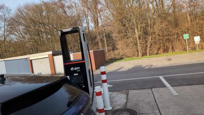 E.ON Drive Public Ladestation, A52 in Willich