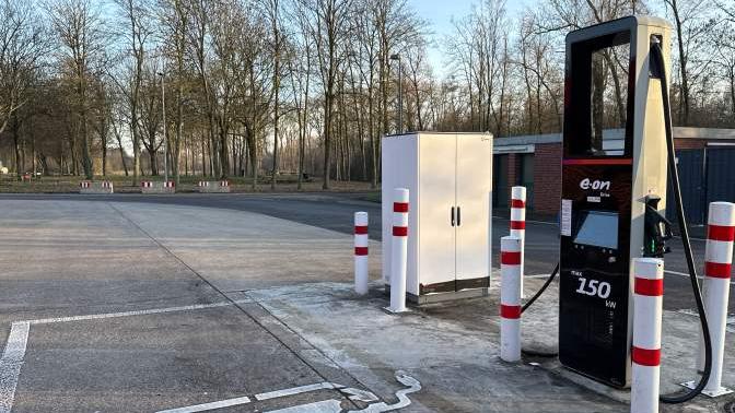 E.ON Drive Public Ladestation, A52 in Willich