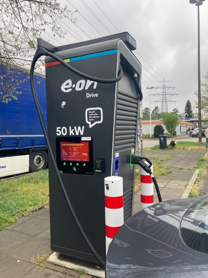 E.ON Drive Charging Station, A5 in Sandhausen