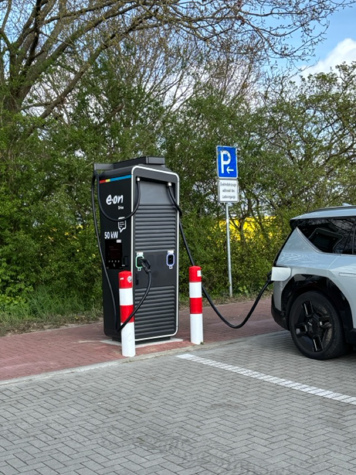 E.ON Drive Charging Station, A1 in Sierksdorf