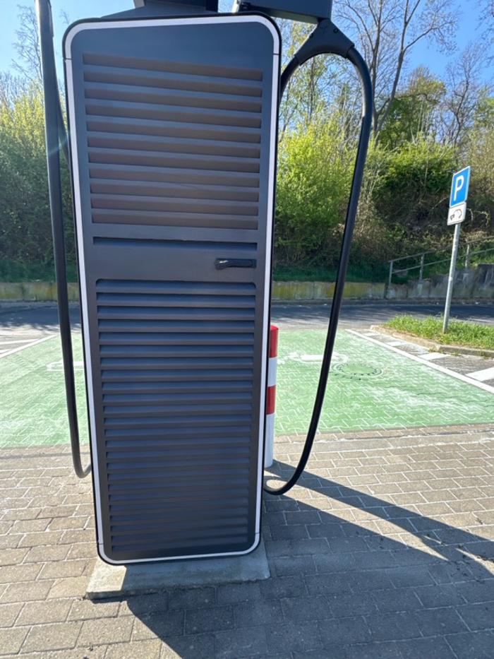 E.ON Drive Charging Station, A4 in Frechen