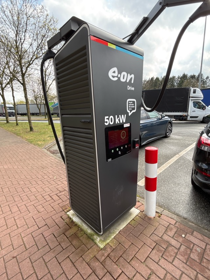 E.ON Drive Charging Station, A7 in Alt Duvenstedt