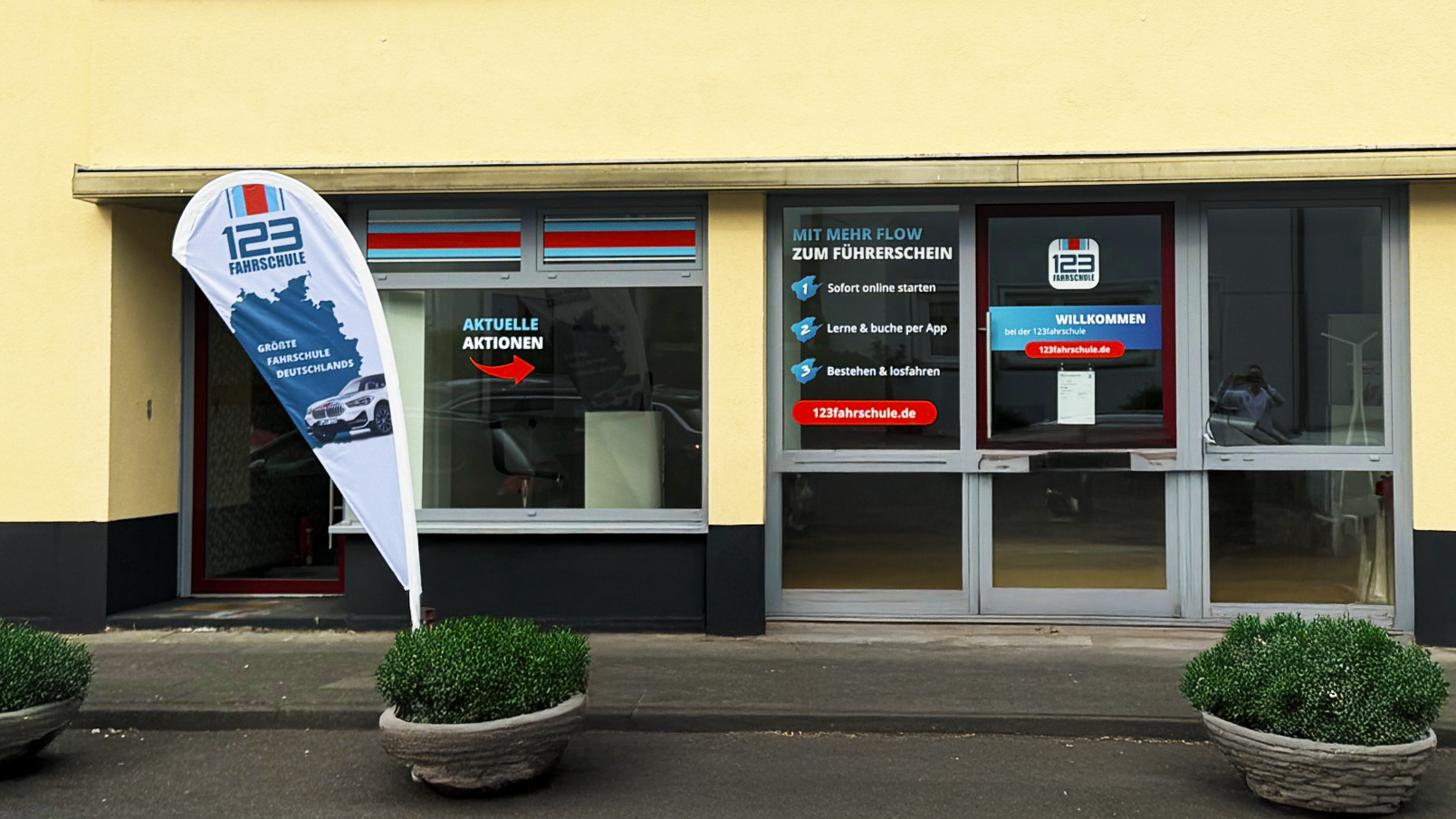 123 FAHRSCHULE Köln-Nord, Herforder Straße in Köln