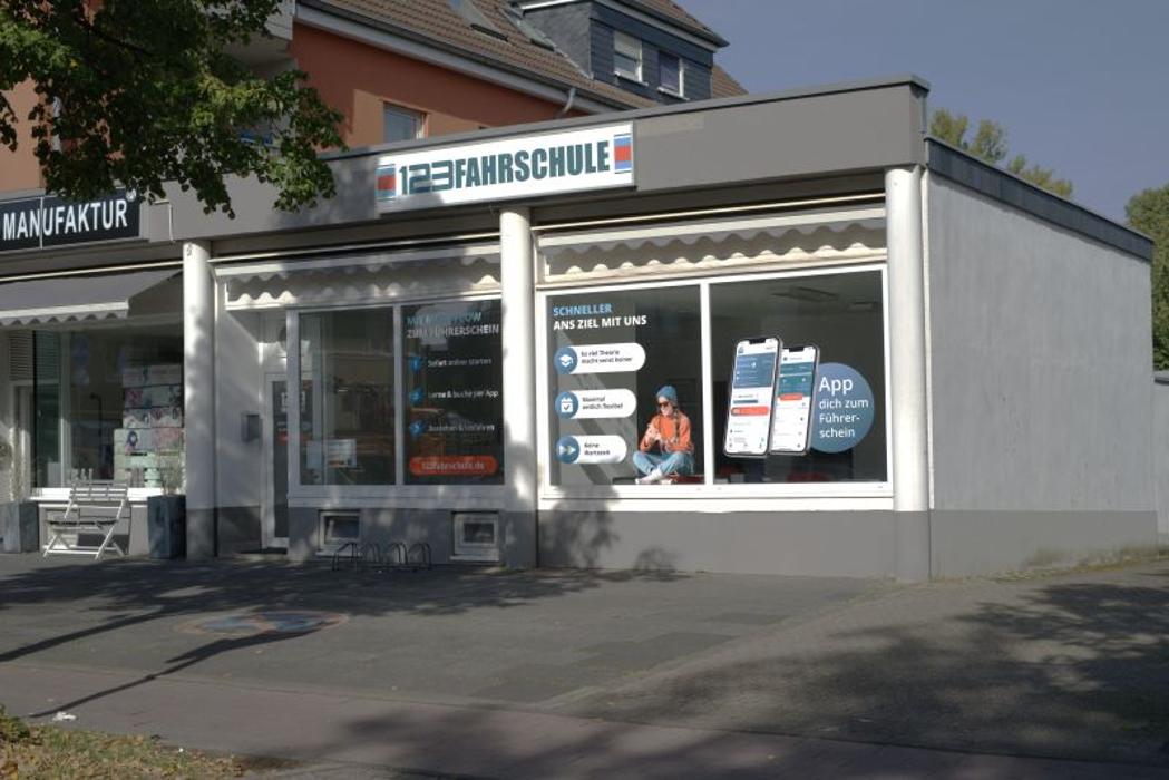 123 FAHRSCHULE Leverkusen-Wiesdorf, Rathenaustraße in Leverkusen