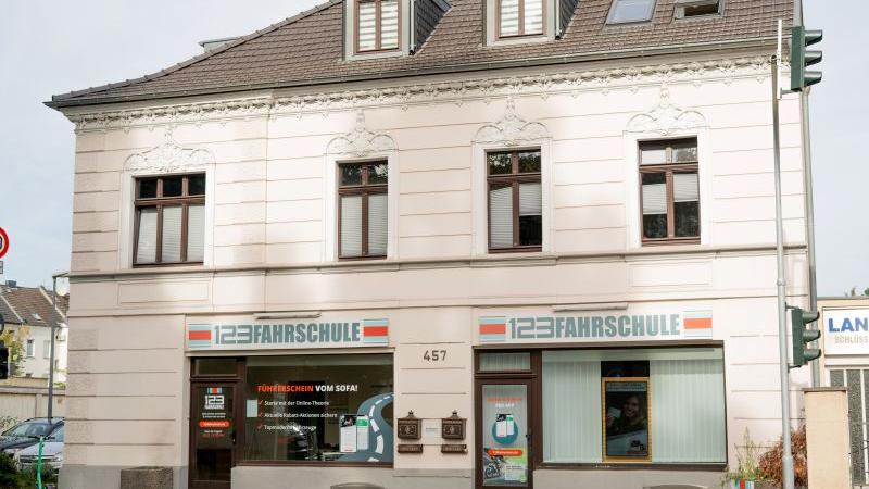 123 FAHRSCHULE Köln-Holweide, Bergisch Gladbacher Straße in Köln